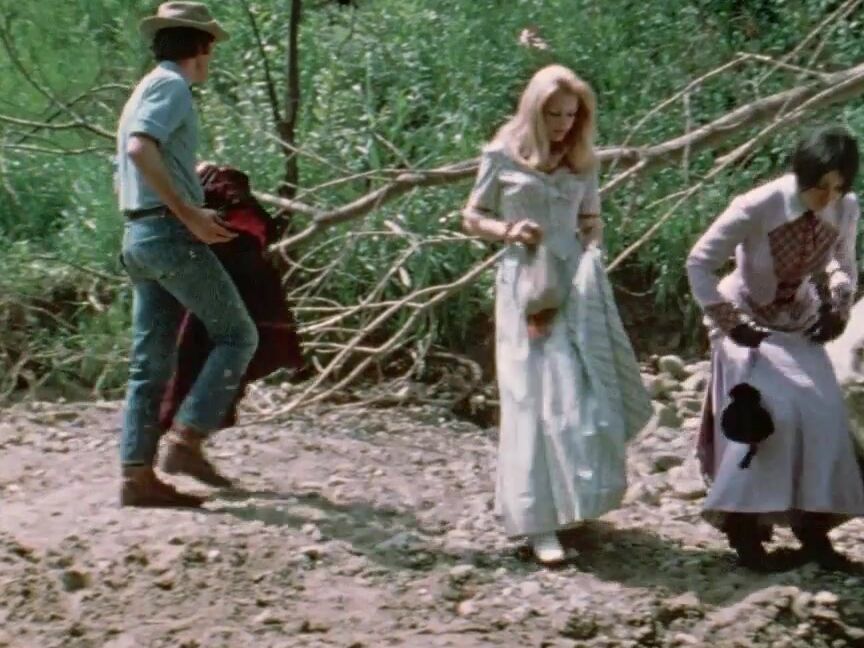 "Maria Arnold, George Peters, Sandy Carey, Starlyn Simone" Classic, Feature Coming West Vinegar Syndrome