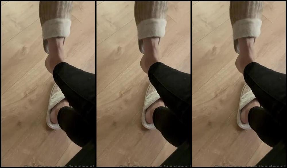 Goddessgaelle Nicknamed Badgaelle Onlyfans Va Chercher Clbard