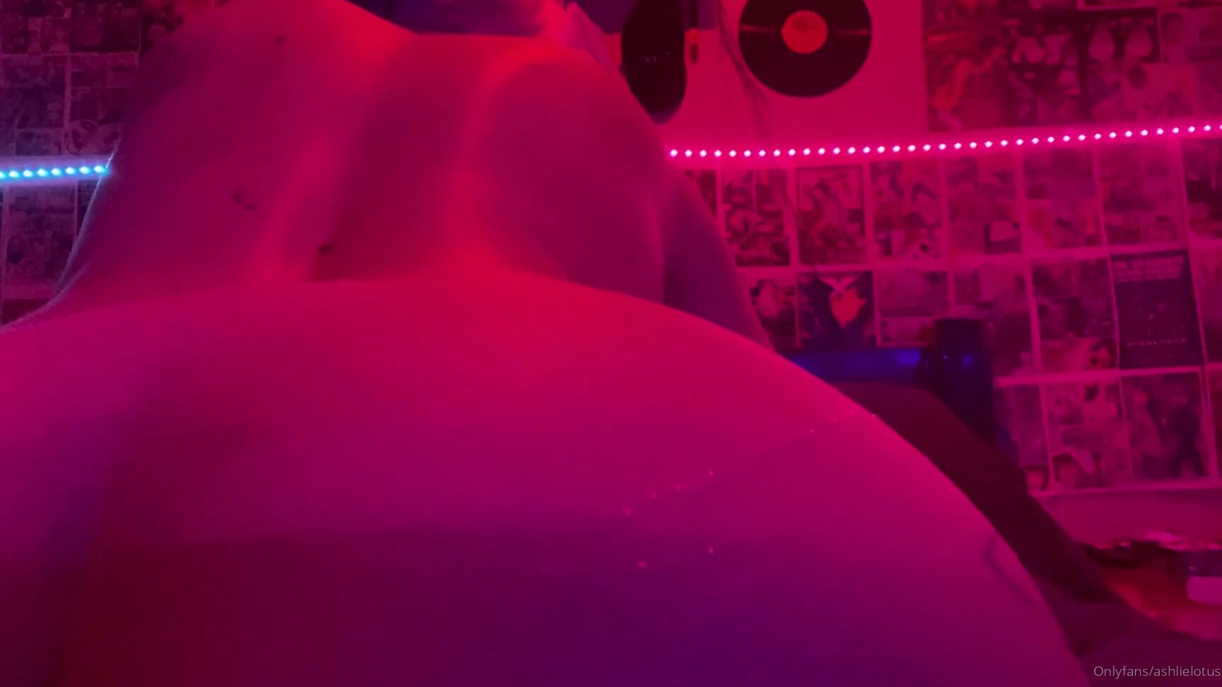 ashlielotus-06-01-2021-2002421218-i-m-so-excited-to-show-off-my-new-nipple-piercings-just-imagining-you-sucking-and-tonguin