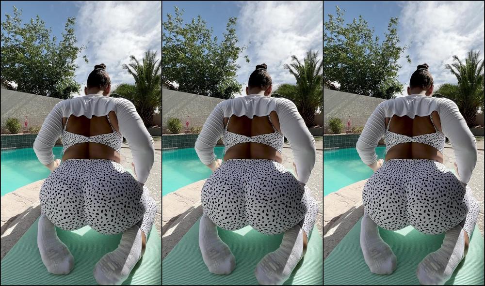 Babygirlhazel 3004199419 09 16 2023 Happy Stretchy Saturday