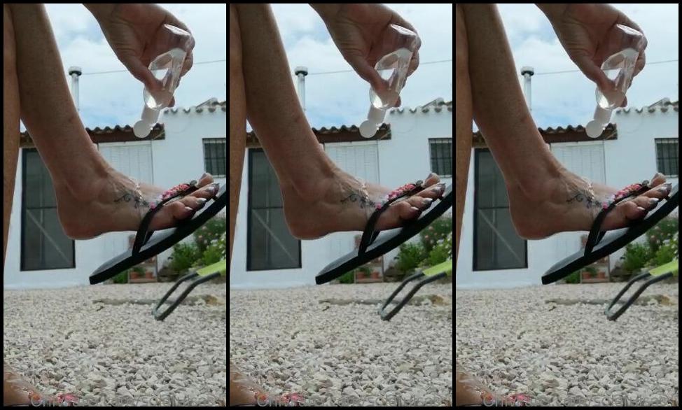 Solefulsassy Flip Flop Dangle And Sole Scrunch W