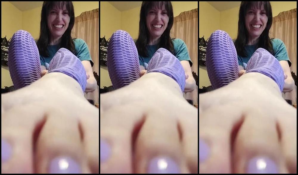 Crystal Paris Nicknamed One Lonely Foot 03 27 2025 Onlyfans Video Worship My Sweaty Feet