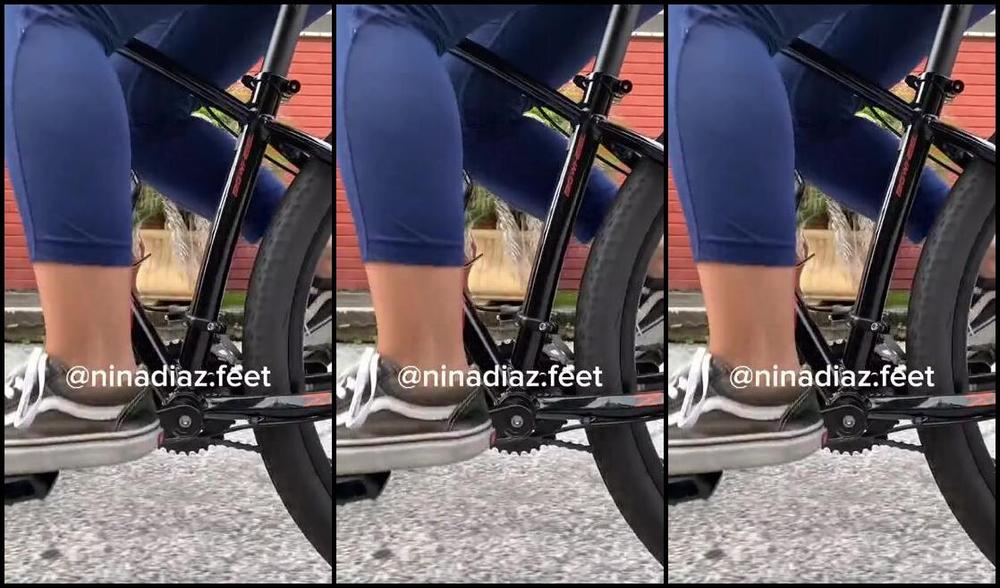 Nina S Feet Nicknamed Ninadiaz Feet Onlyfans After My Workout The Closeup Of My Sweaty Fingers2