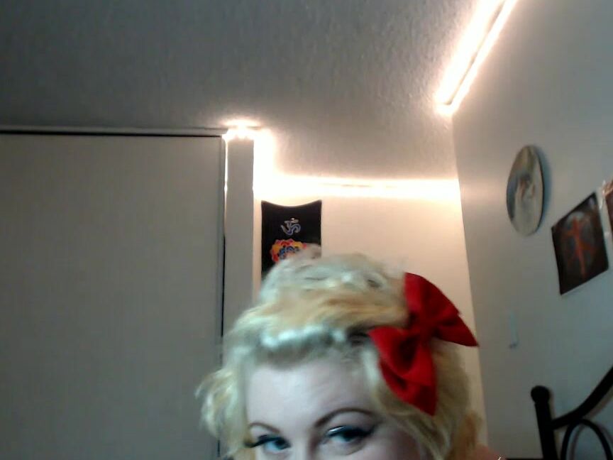 Harmony Lane Stream Started At Am New Year S Evee Stream