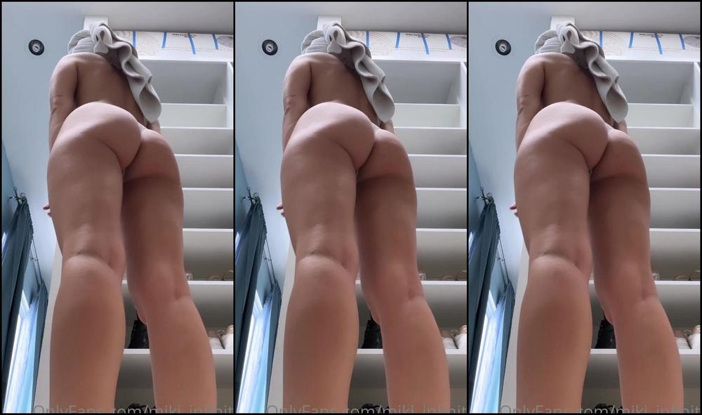 Miki Infinita 2559722256 08 13 2022 I Think The Most Beautiful Thing About This Video Dressing Me Are Those Cute Soft And