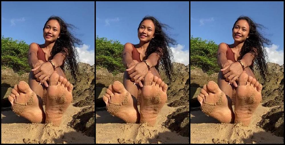 Goddessnutty2 Onlyfans Very Beautiful View With Very Beautiful Soles U Like This 1