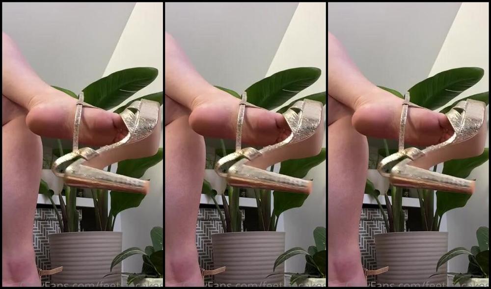 Caroline Aka Feetsiecakes Onlyfans Let Me Arouse You With My Dangle