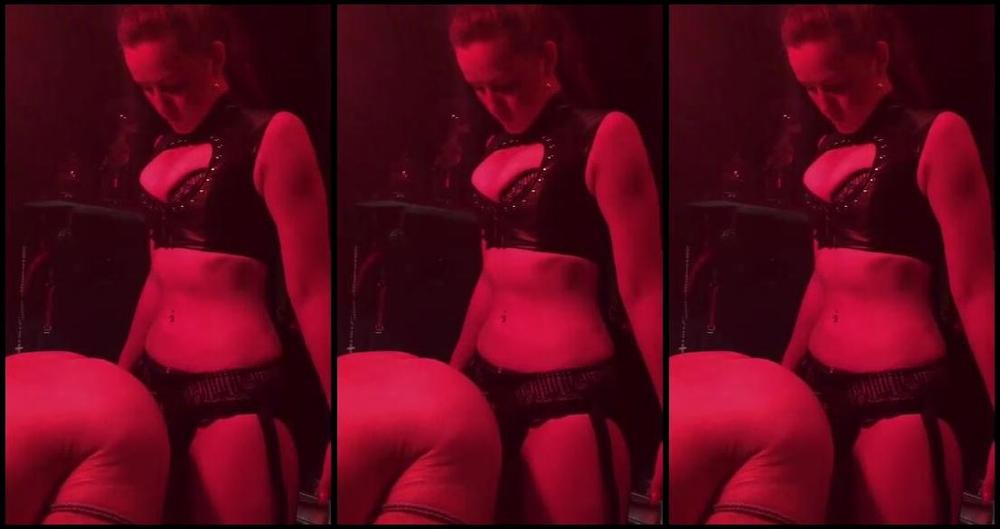 Vivienne Lamour Pegging In The Red Room