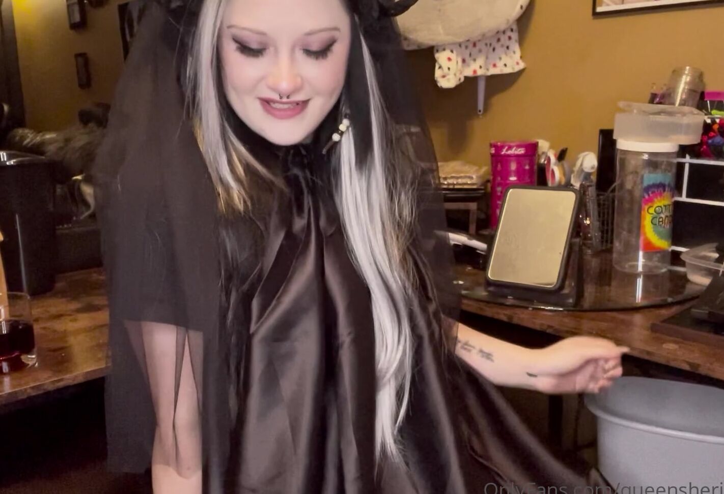 Queensheridan New Video Your Findom Queen