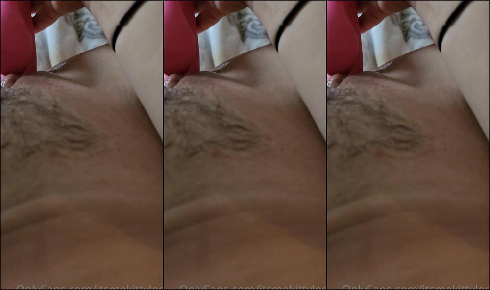 Itsmekittylee1 2733510461 01 04 2023 Hump Day Is Here Swipe For Full Video 9 Min Pov Close Up Play Rubbing My Clit