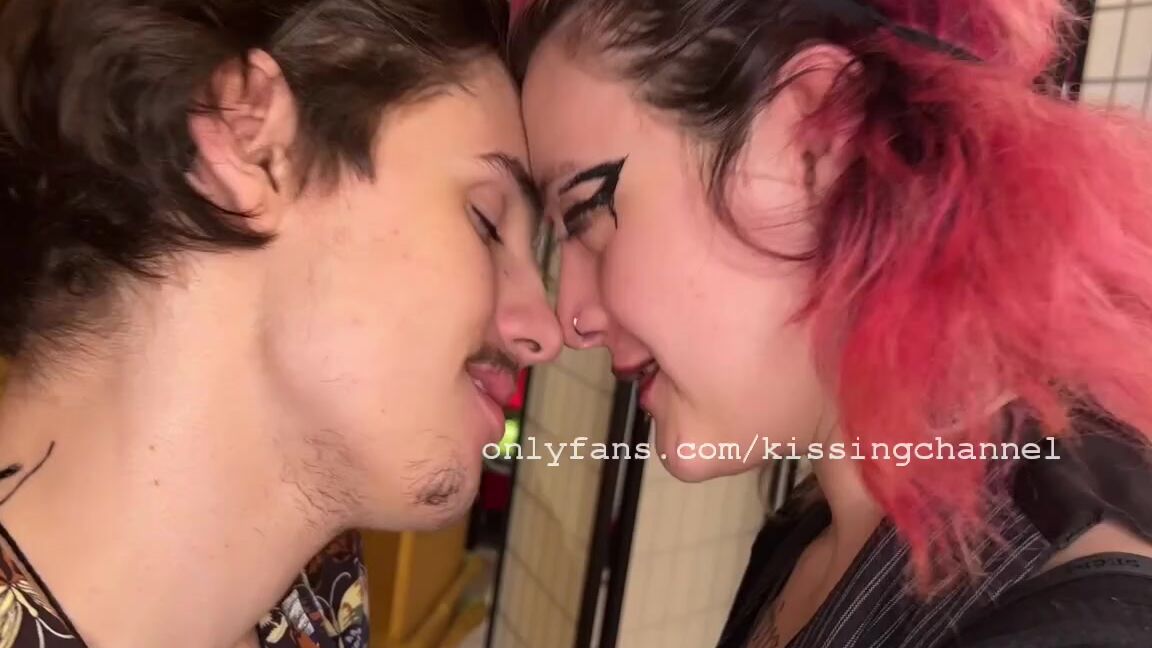 Kissingchannel Nicknamed Kissingchannel 03 22 2023 Onlyfans Video Kyle And Kayla Kissing