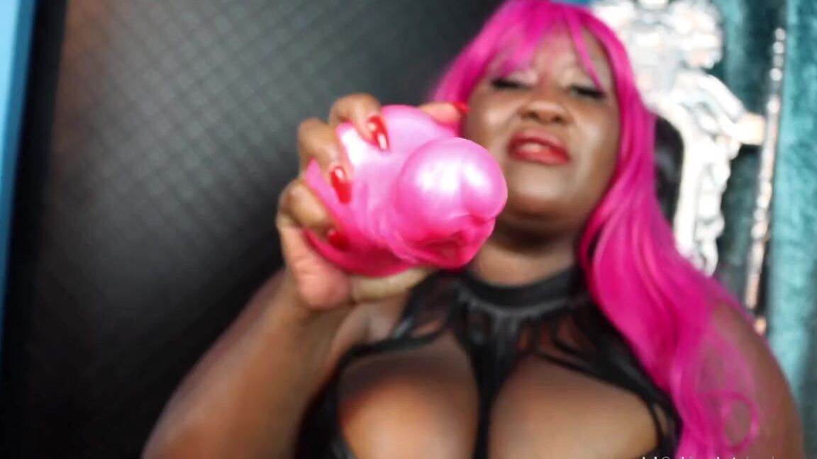 Madam Caramel Onlyfans A Little Treat For All My Bois A Cock Sucking Instruction Filmed In My Bdsm Apartment Hoxton Dunge 1