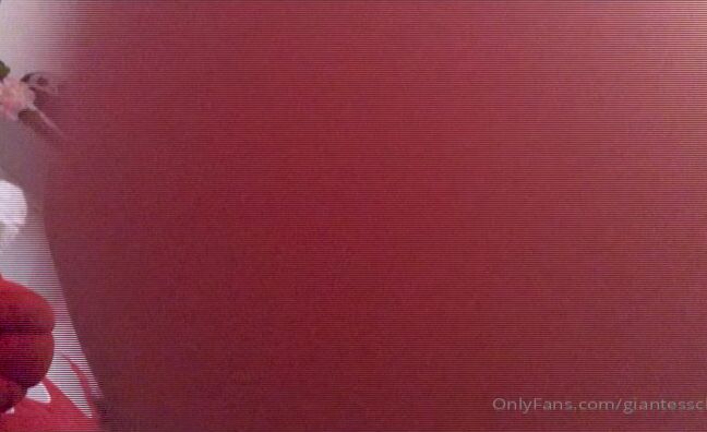 Giantessclips Kole S Hangover Meal Starring Miss Kole Misskole For More Miss Kole Visit Https Onl