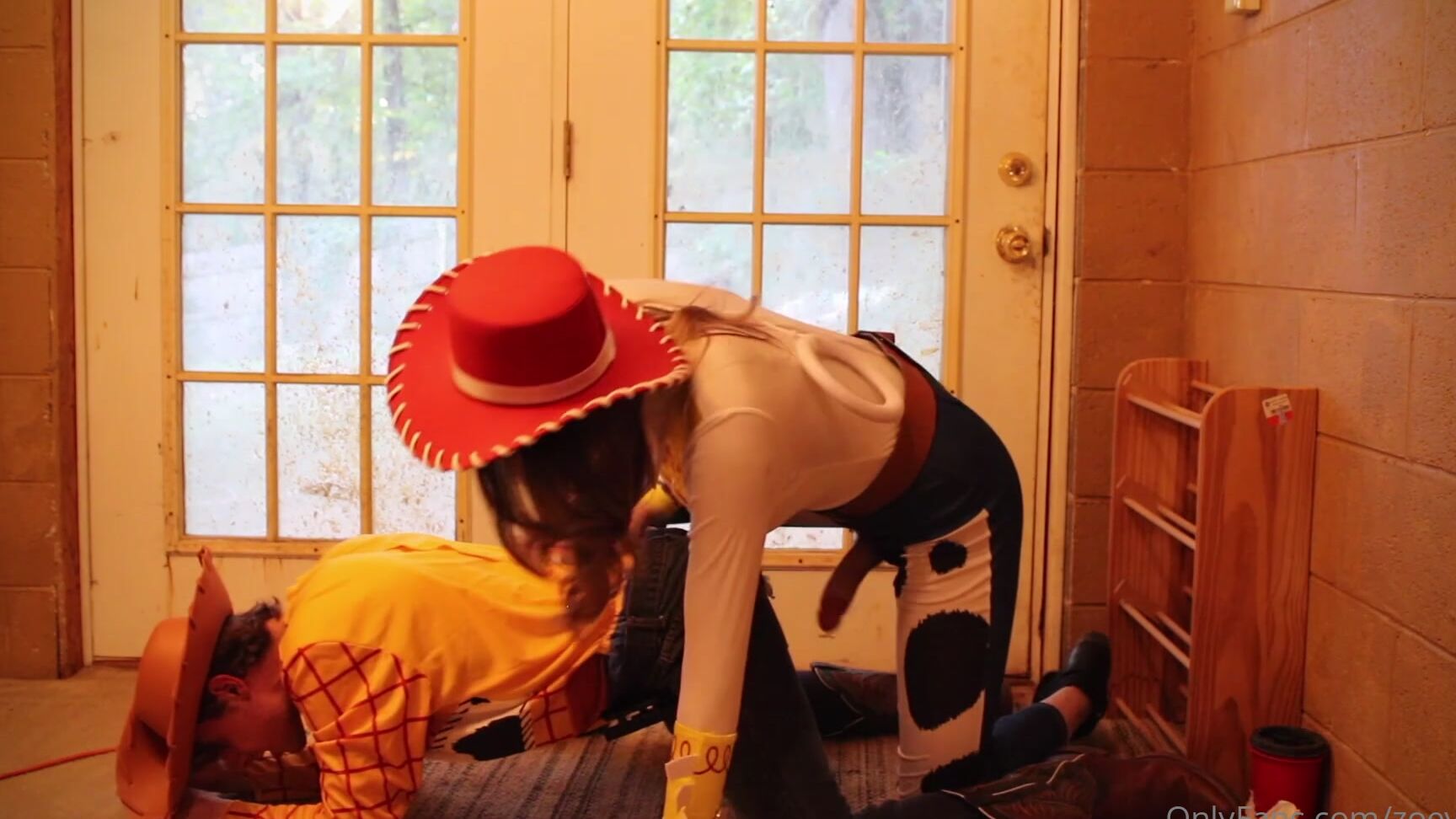 zoeyt123-23-10-2021-2254352797-who-knew-jessie-was-the-one-poisoning-woody-s-water-hole-lol-this-was-hawt.-s