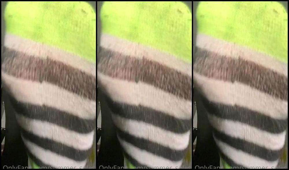 Summer Solesis Nicknamed Summer Solesis Onlyfans Giant Sweaty Feet