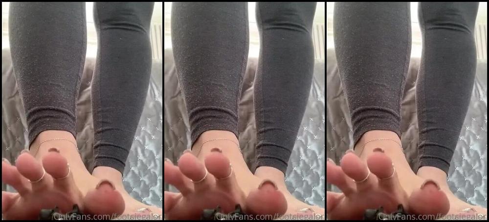 Footsiegalore Onlyfans Giantess Footsie Playing With This Tiny Guy