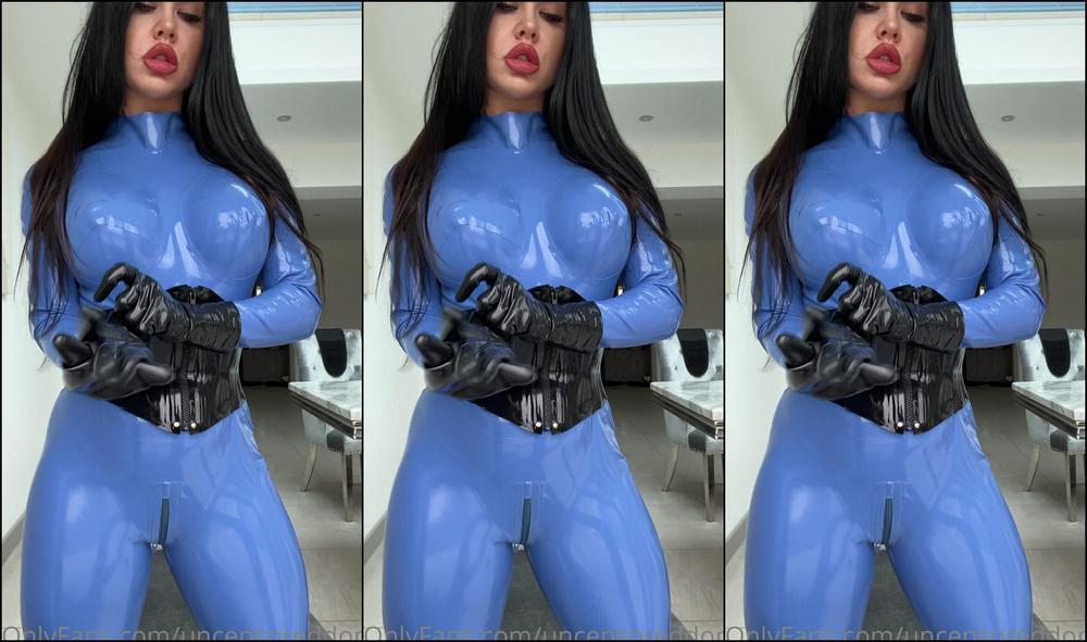 Obey Angelina Feeling Slightly Better Today Weather And Heat Isn T Help