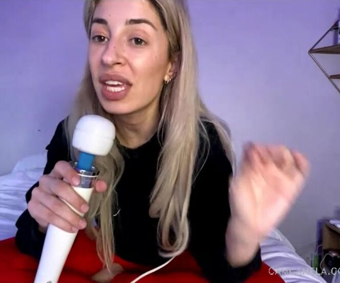 cameroncanela-02-02-2021-2022415674-stream-started-at-02-02-2021-12-53-am-launch-of-my-onlyfans-rewards