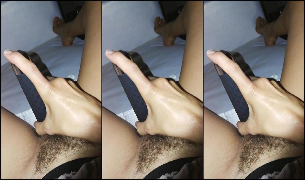 Roberta Gemma Onlyfans Ieri Sera Sotto Le Coperte Non Volevo Far Casino Che Lui Dormiva Video