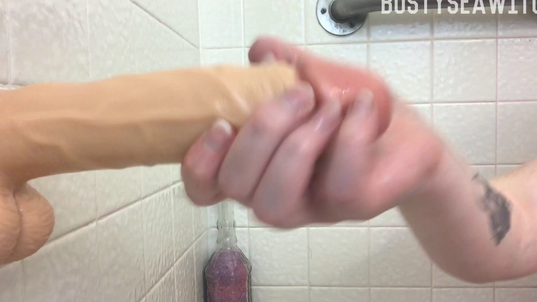 Bustyseawitch Cum For Seas Natural Nails