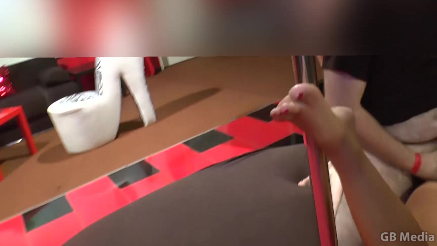 Sexy Susi gb01_ashley-cumstar_tarasky-03 RealGangBangs