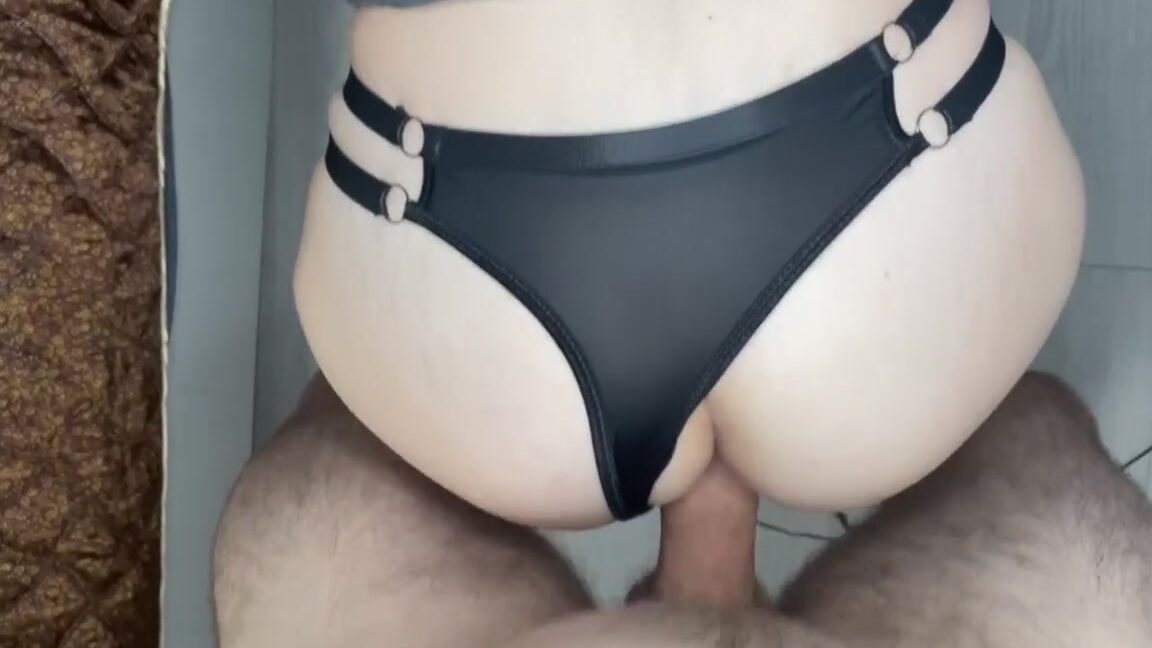 I Came To The Casting To Earn For New Panties Miss Driada P