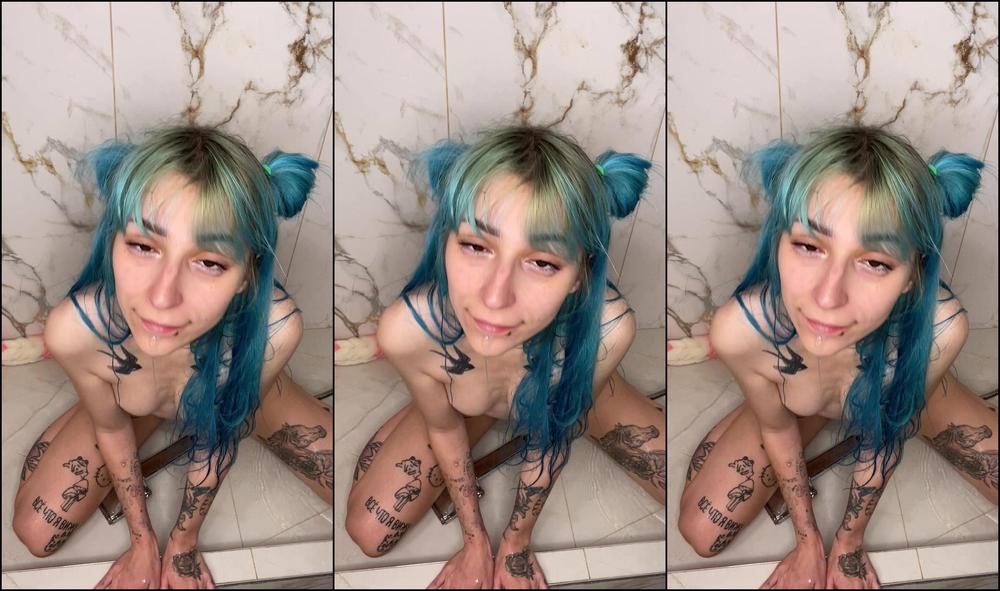 Cutielanalova Ahegao And Drooling In A Shower