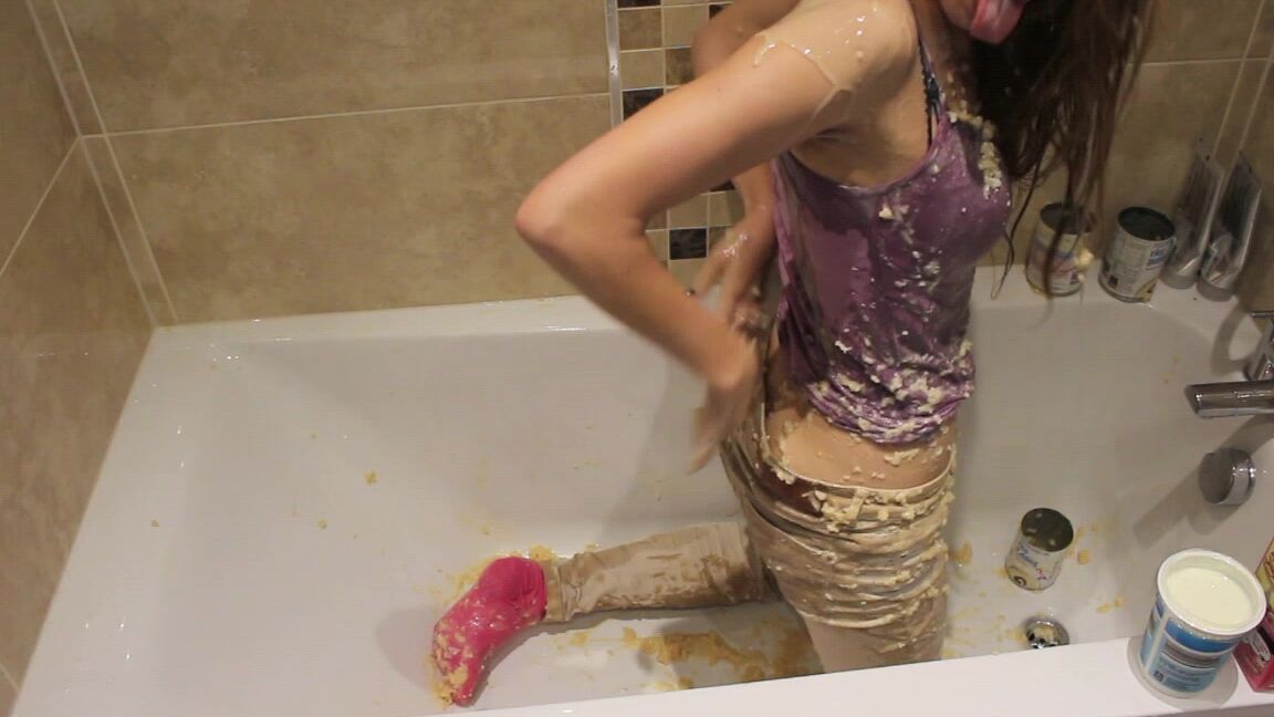 "ScarlotRose" food, food sploshing, socks, sploshing, wet & messy WAM Pink Rice Pudding Part 1 manyvids