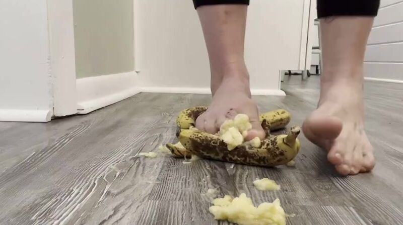 Ivy S Feet Nicknamed Footivy Foot Fetish 05 25 2022 Onlyfans Video Banana Split