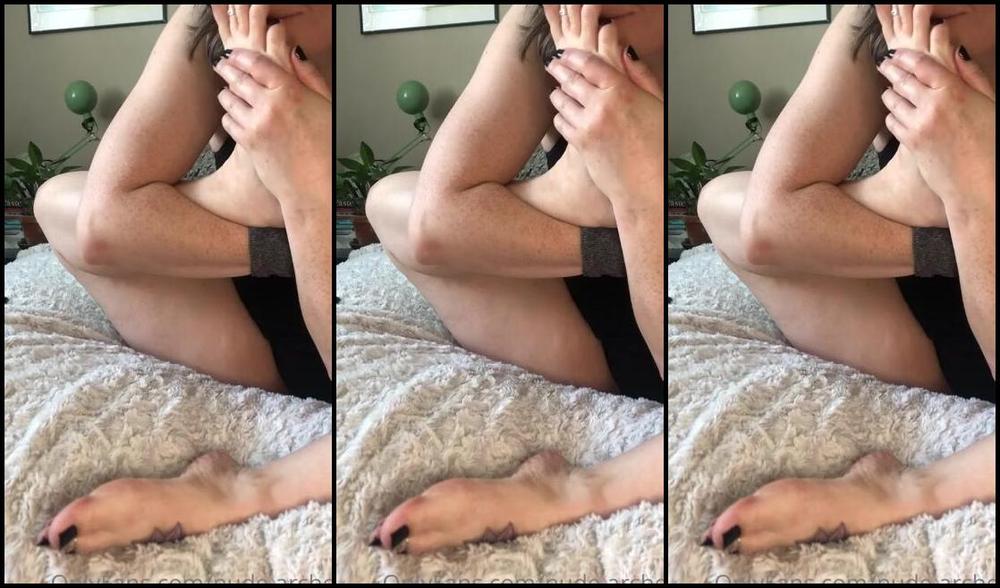 Nude Arches Nicknamed Nude Arches 06 09 2022 Onlyfans Video I Worship One Foot With The Other Ready For You While Listening To My Loud