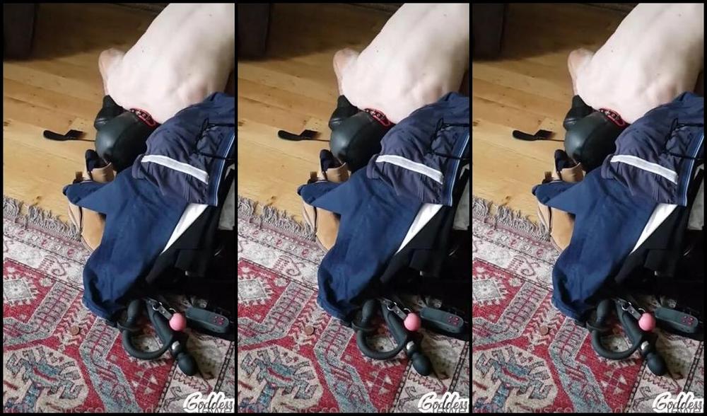 Goddessjessicajewels Onlyfans Keeping Your Nose To The Floor While You Deliberately My Riding Drop Is No Easy Task