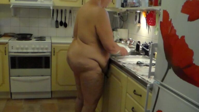 Sexazul Doing The Dishes Nude