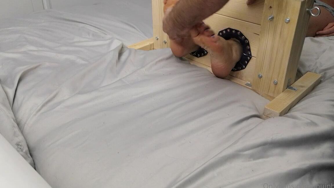 Louinheels Ticklefest