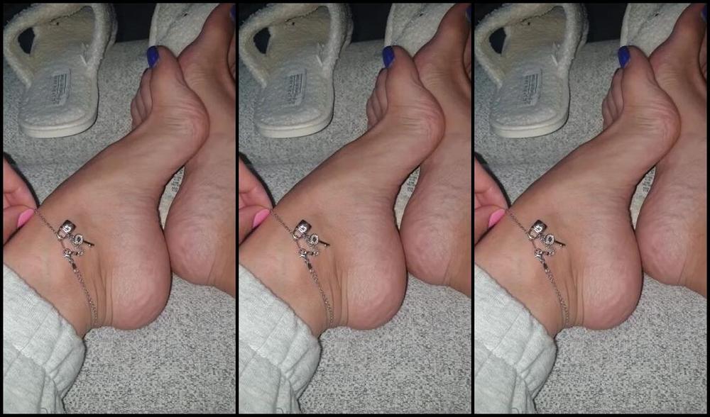 Goddesssuzie26 Onlyfans I Bet You Would Love For Me To Lock You Up Deny You Control Every Orgasm You Ever Have Because 4