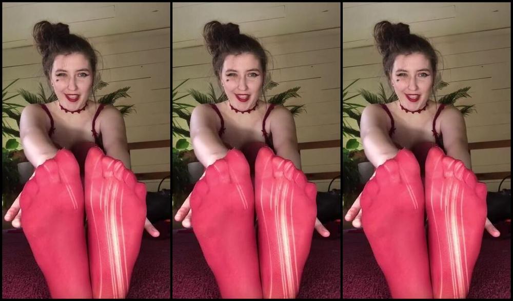 Delilah Nicknamed Footiesfeets Onlyfans This One Goes Out To My Nylon Lovers