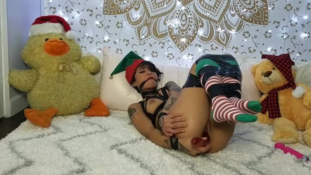 Honey Gold Nympho Elf Self Bondage Amp Masturbation
