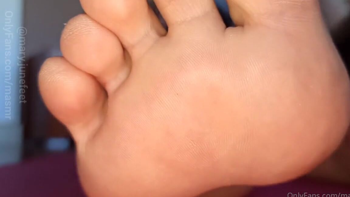 Masmr Onlyfans 12October Enjoy My Sweaty Feet After Workout No Toes View Sorry Just Wrinkly Soles And Heels