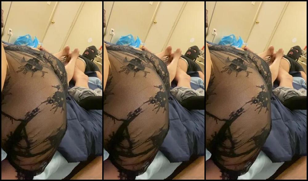 Blatina Goddess Onlyfans 03 22 2020 His First Footjob 4