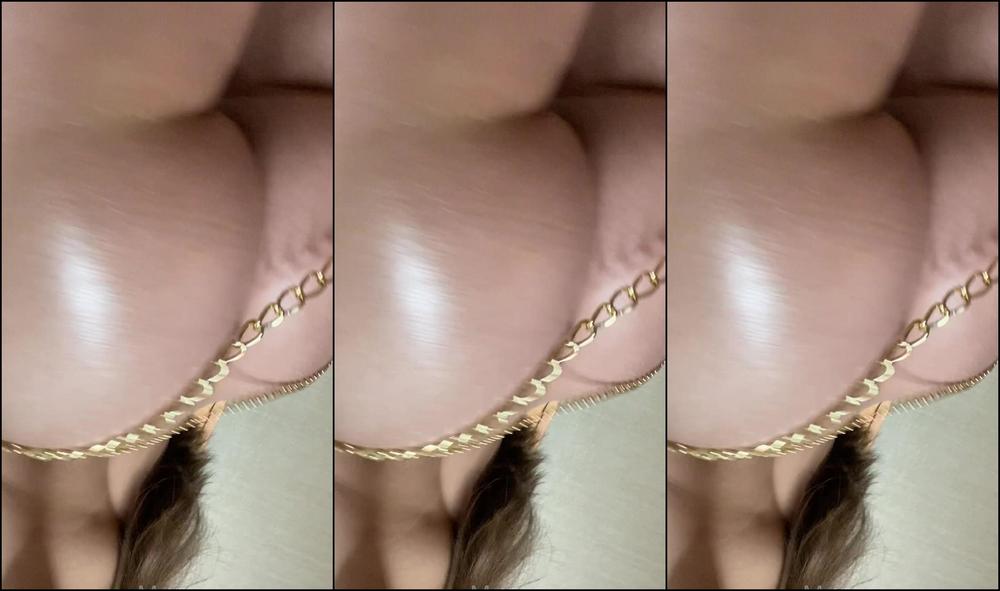 2020 07 19 559020211 Covered In Oil