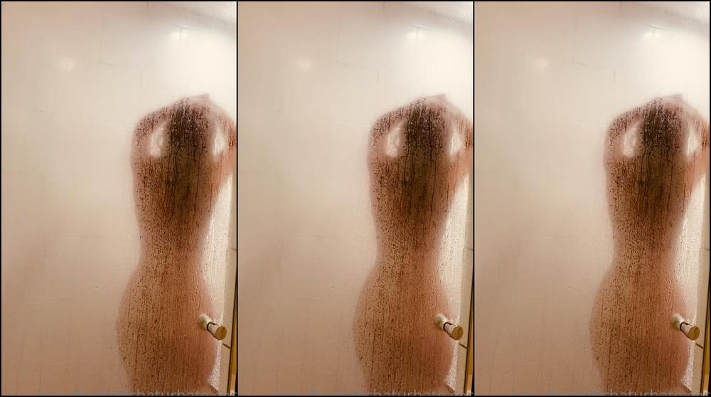 jessbootsx-25-01-2022-2341521232-here-s-a-freebie-shower-vid-cause-i-luv-you-guys