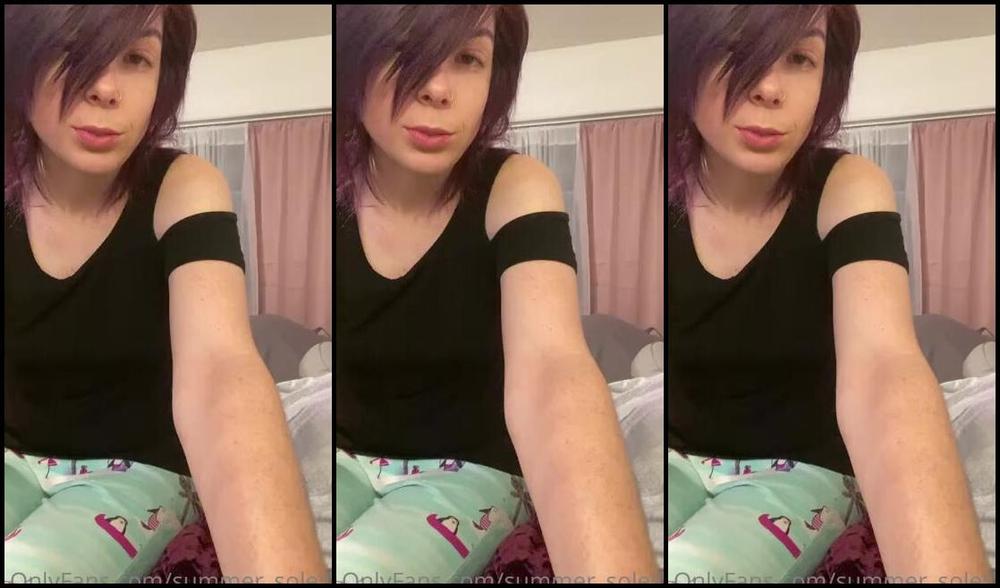 Summer Solesis Nicknamed Summer Solesis Onlyfans I Look Tired Af But My Feet Look Pretty