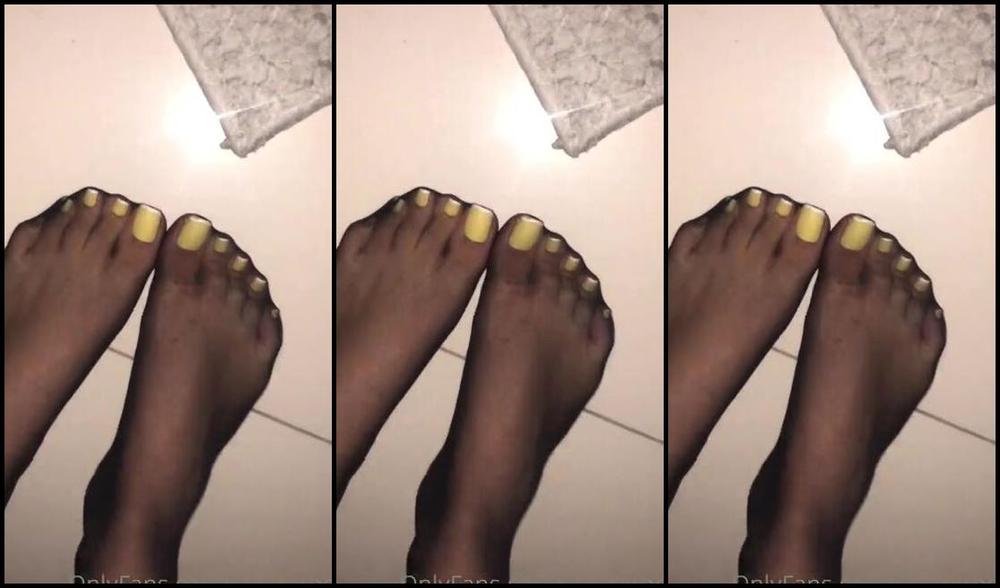 Feetsorare Nicknamed Soraretoes Onlyfans Nylon