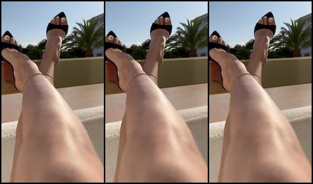 Heels Of Mine Nicknamed Heelsofmine 06 22 2023 Onlyfans Video Memories From Holiday
