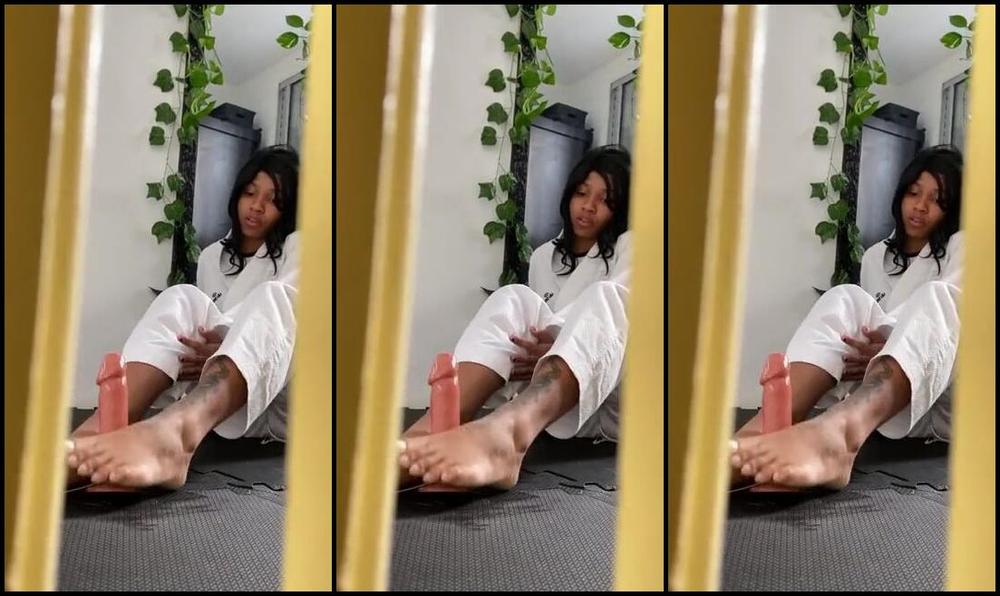 Erika Keylla Nicknamed Kellfemdom 04 23 2024 Onlyfans Video Foot Job