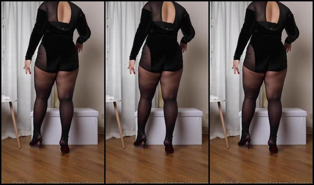 Atomickeerati Onlyfans Let Me Get Undress For You Iic