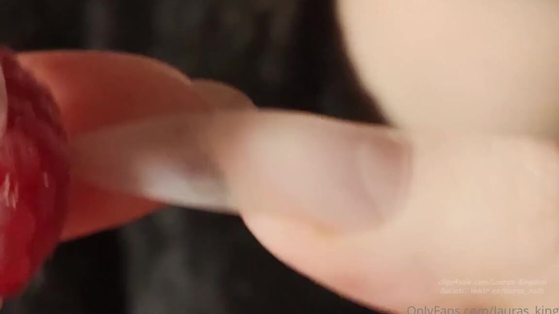 Lalalaura Nicknamed Lauras Kingdom 12 16 2022 Onlyfans Video Claw Queens Berry Claw