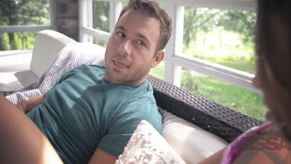 Blowjobs, Cumshots, Hardcore, Creampie, Fetish, Teen Jill Kassidy. Watching Porn with Jill SiteRip