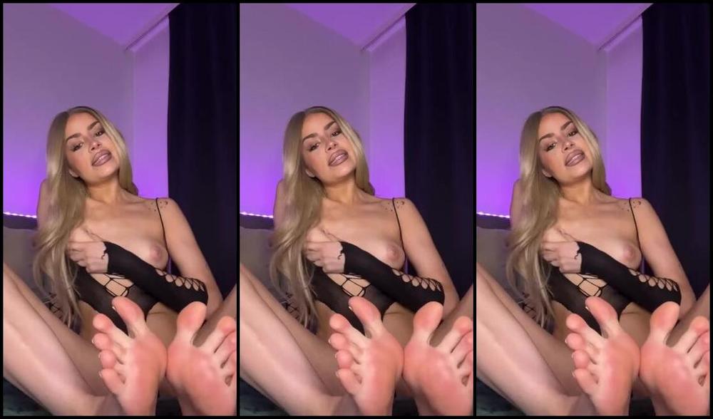 Polina Nicknamed Polinatickle Onlyfans Hope You Cum On This One For A