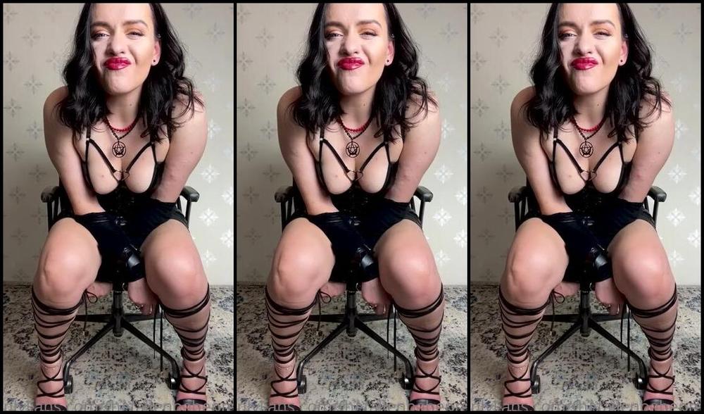 Thefallenbabepremium Onlyfans I Love Spitting On Youp