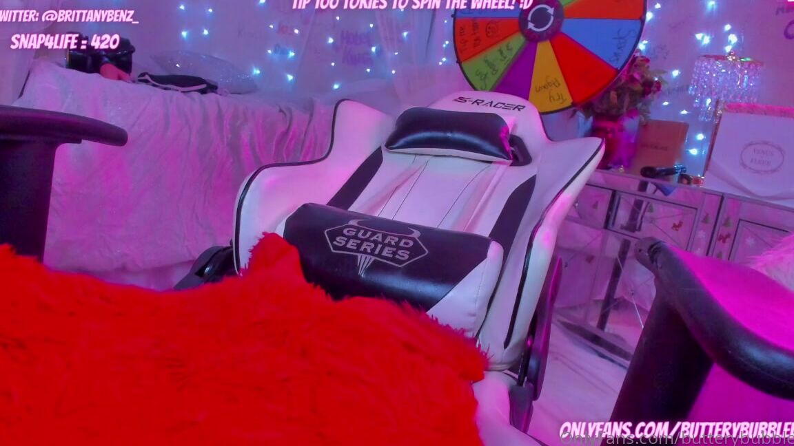 Butterybubblebutt Hours Skip To The End For Cum Show